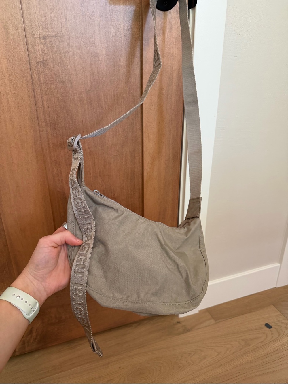 BAGGU CRESCENT BAG